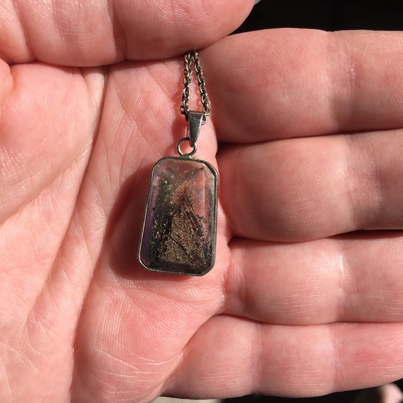 Faceted Rainbow Titanium lodolite Necklace - Picture 5 of 5